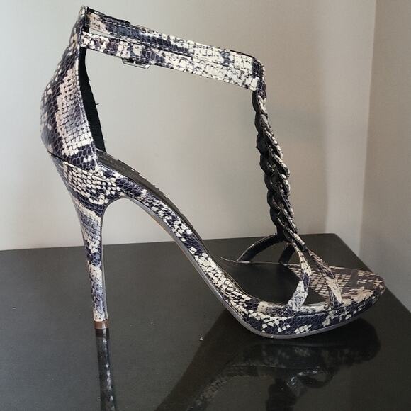 Michael Antonio Brown and Cream Snakeskin 5" High Heeled Sandals Size 8.5 - Picture 14 of 15